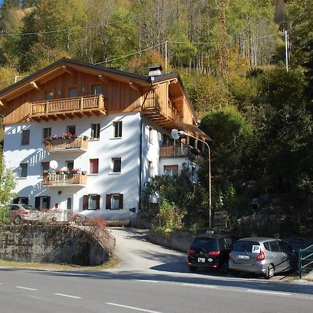 Mountain Lägenhet Alleghe Exteriör bild